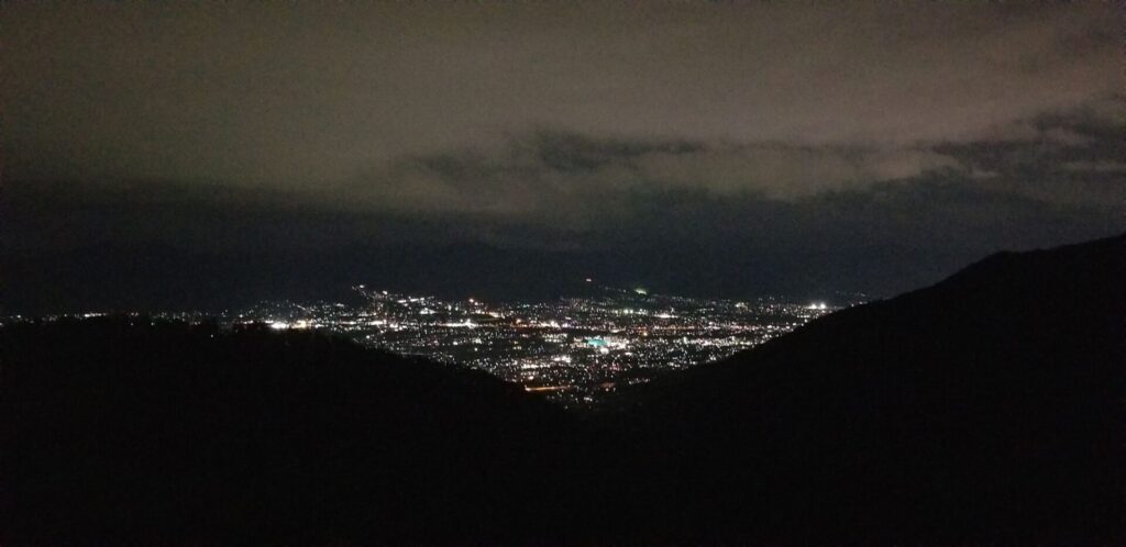 ほったらかしキャンプ場からの夜景